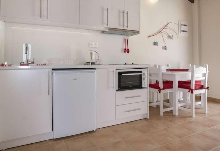 بينيتسيس Kirki Filoxenia Apartments By Corfuescapes المظهر الخارجي الصورة