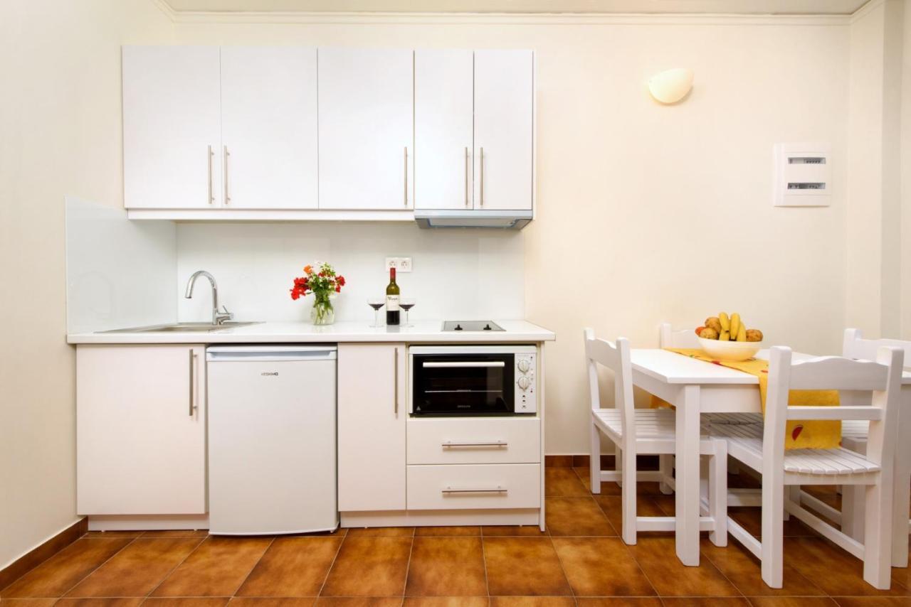 بينيتسيس Kirki Filoxenia Apartments By Corfuescapes المظهر الخارجي الصورة
